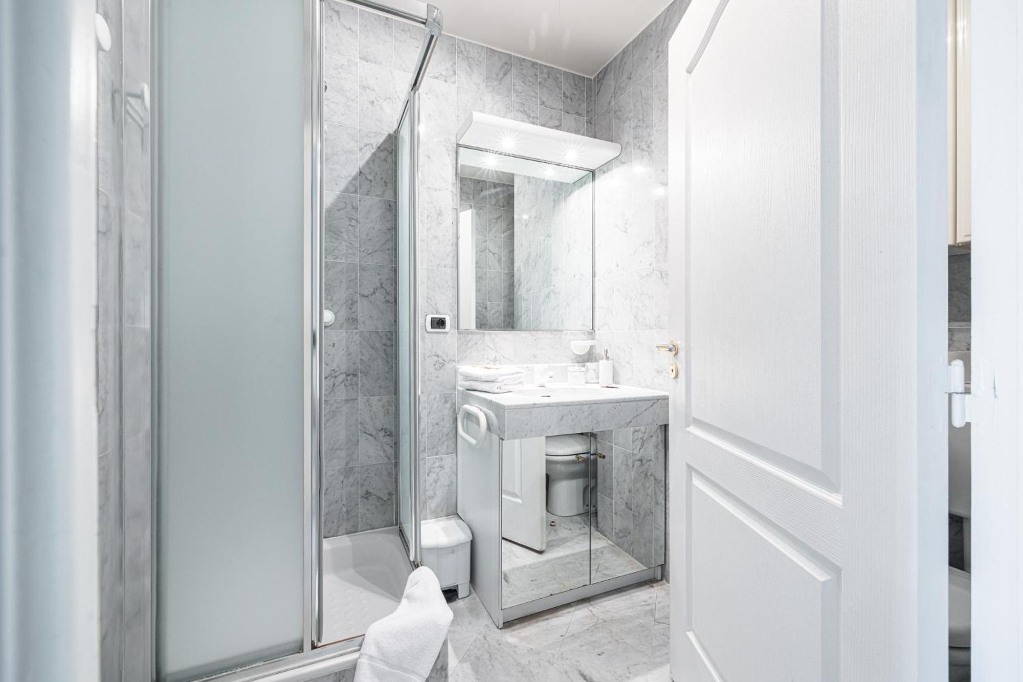 Victoria Bergamote Attic - Happy Rentals Mentone Esterno foto