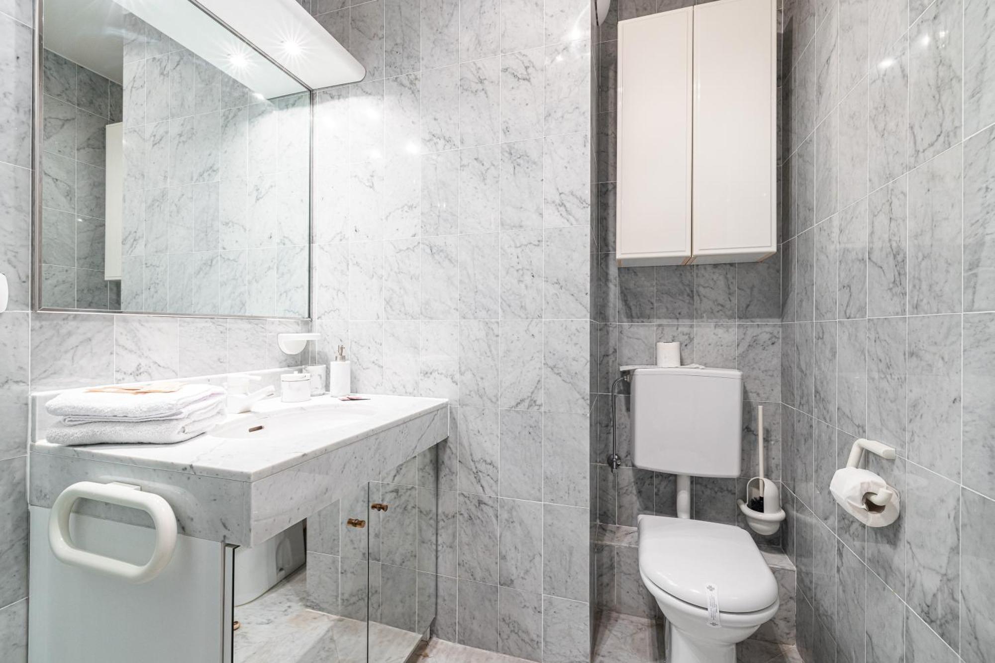 Victoria Bergamote Attic - Happy Rentals Mentone Esterno foto